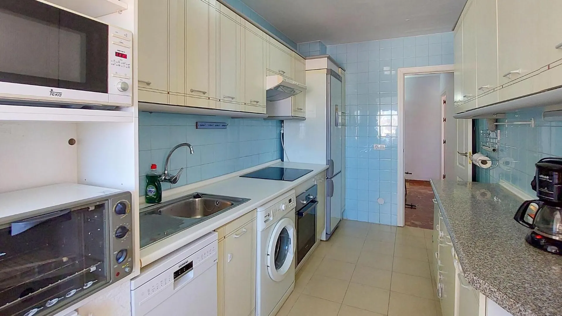 Awesome Apartment In Fuengirola With Wifi 0*,