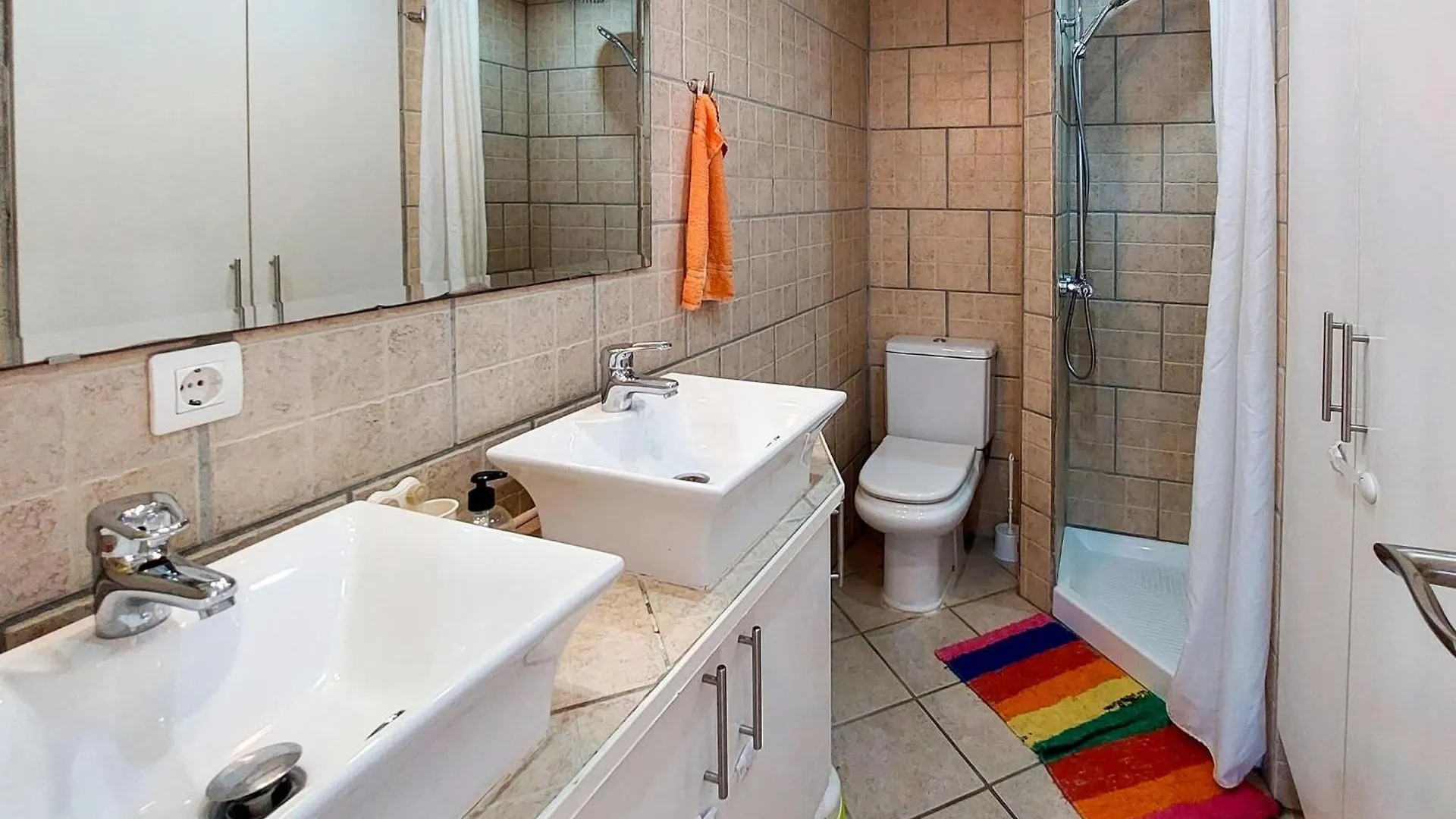 Awesome Apartment In Fuengirola With Wifi
